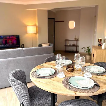 Le 180 Escapade Face A La Meuse * リエージュ